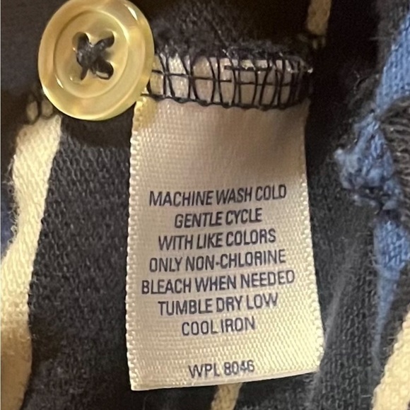 Men’s Polo Size Large. Blue, Navy and White - Club Room - Picture 5 of 7